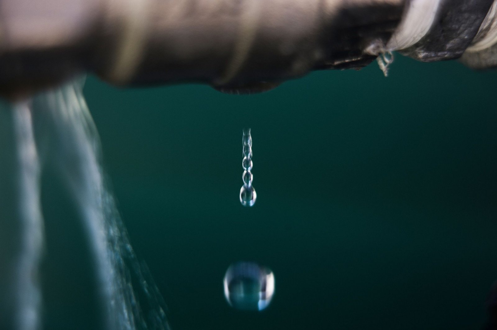 broken pipe repair
